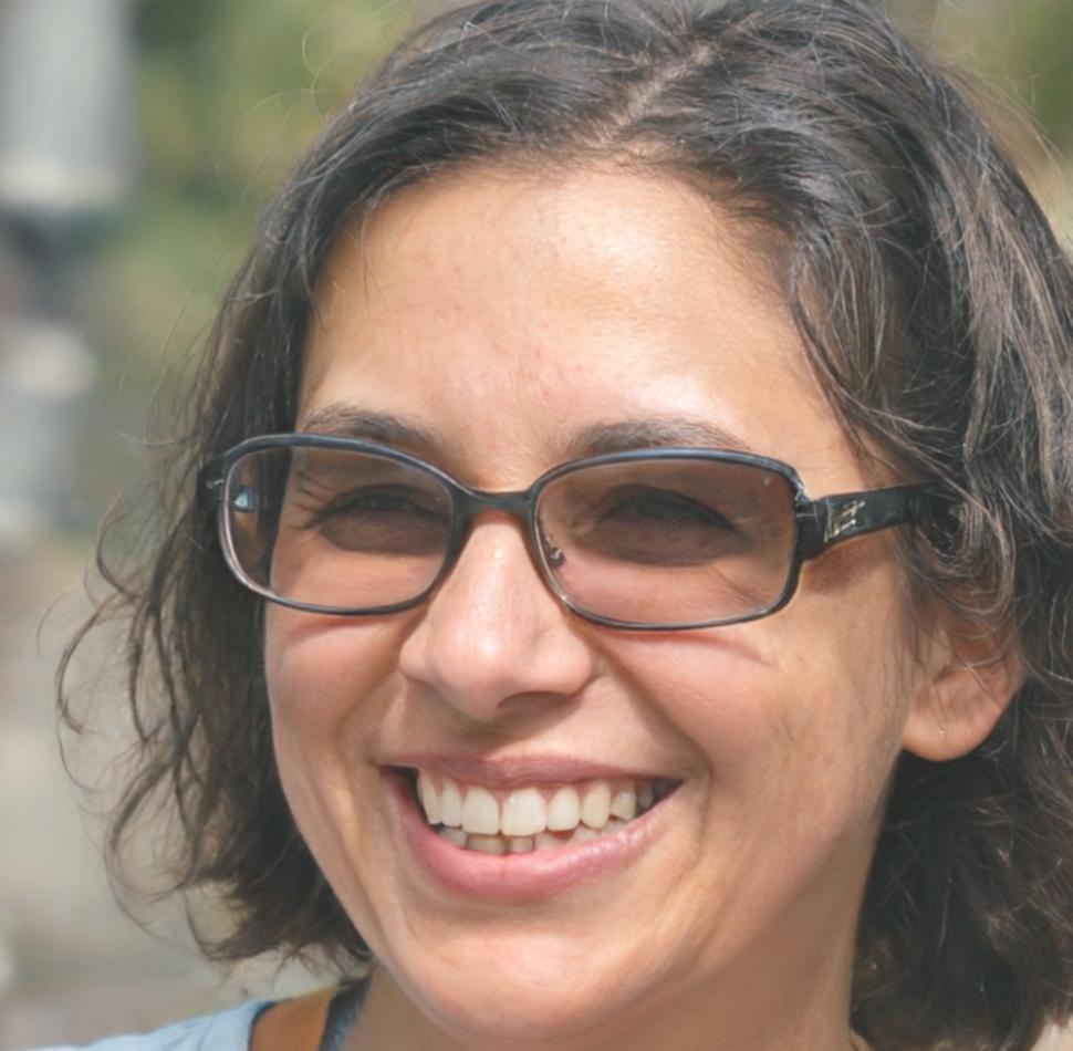 Porträtfoto von Claudia Hartmann
